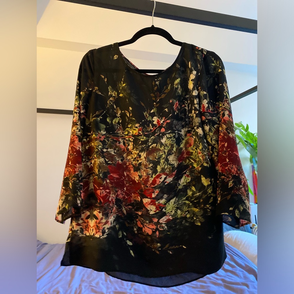 Anthropologie Floral Print 3/4 Sleeve Blouse Top, Size M, Like New